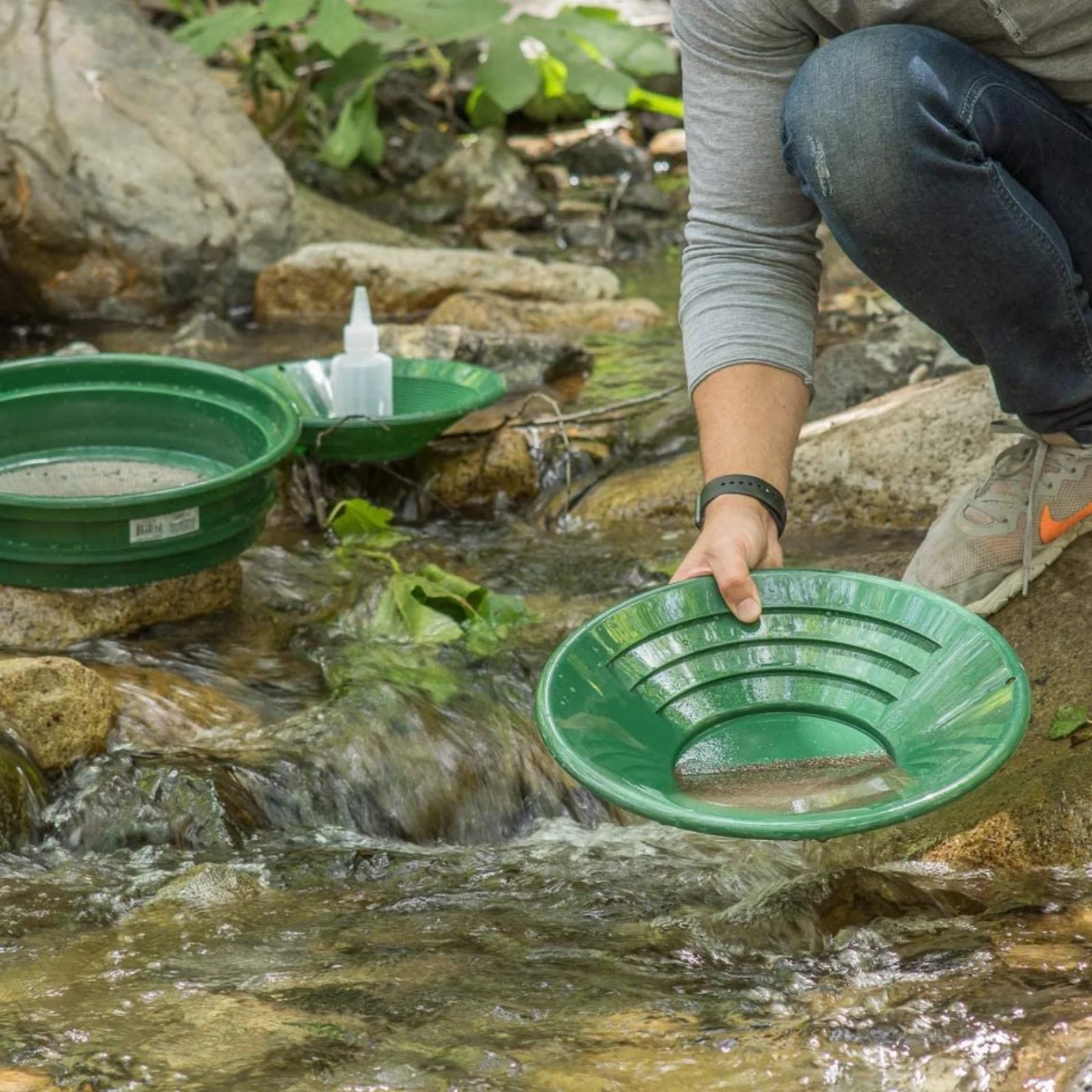 Gold Panning Kit (11 Pieces) - Image 9